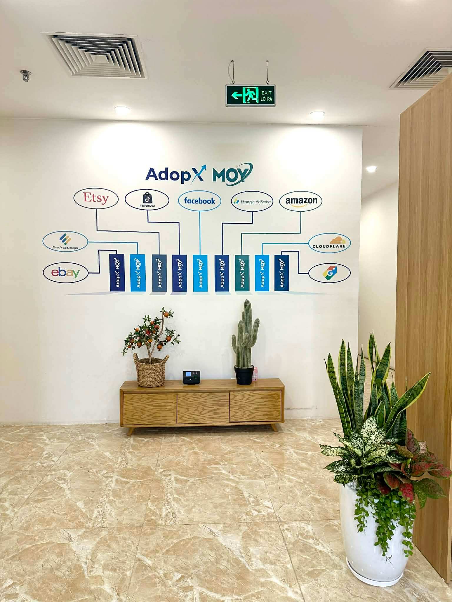 Không gian làm việc Moy Ecommerce Group